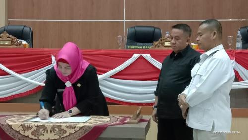 Di Basel Wakil Rakyat entah ke Mana Paripurna Nyaris Batal