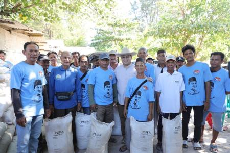 Erzaldi Berikan Solusi untuk Petani di Tengah Krisis Ekonomi Bangka Belitung