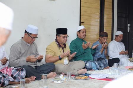 Erzaldi Hantarkan Doa untuk Rosmala..