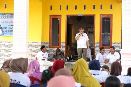 Erzaldi Jawab Harapan Emak-Emak Pangkal Buluh