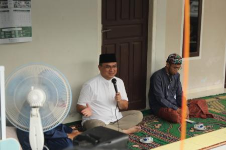 Erzaldi Meminta Dukungan Doa Pondok Pesantren Daarul Hijrah Kayu Besi