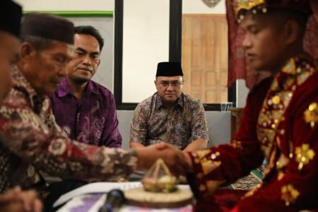 Jadi Saksi Cinta Hanif dan Debi, Ini Pesan Erzaldi