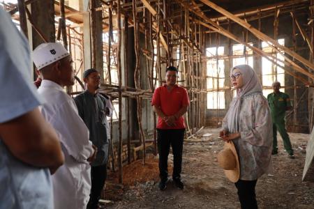 Melati Erzaldi: ‘Berdiskusi dalam Harmoni di Desa Bikang‘