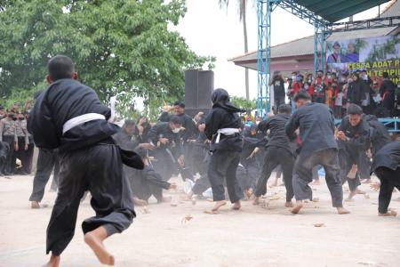 Pengagum Baru Perang Ketupat