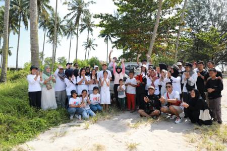 Peran Anak Muda Cegah Kerusakan Pantai