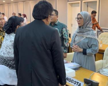 Rapat Kerja Bersama Menteri HAM, Melati Erzaldi: Prioritas dan Realisme Harus Diutamakan