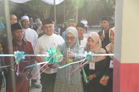 Resmikan TKA/TPA UAH, Erzaldi Beri Pesan untuk Orang Tua