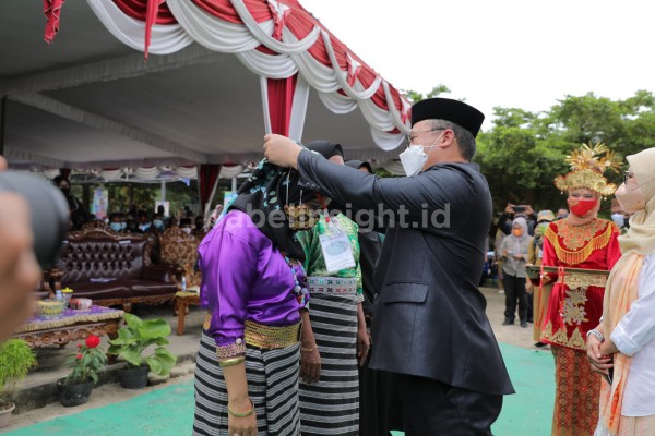 Menggali Potensi Berbahasa Inggris Melalui Sekuntum Melati?